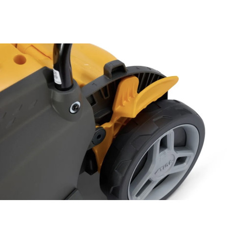Газонокосилка аккумуляторная Stiga Combi 336e Kit