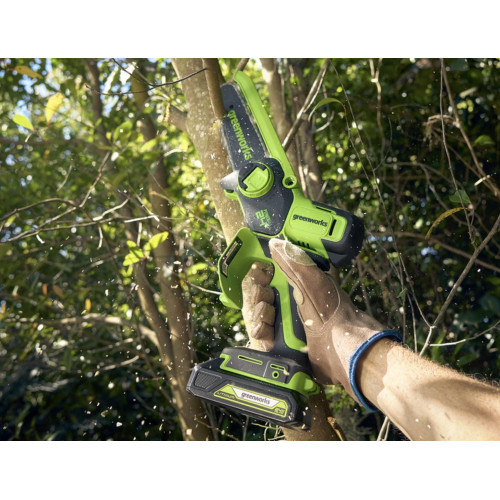 Аккумуляторная цепная мини-пила Greenworks GD24CS15 24В, без ЗУ и АКБ