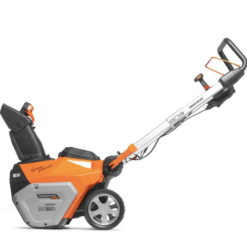 Снегоуборщик аккумуляторный Daewoo DAST 6042Li SET